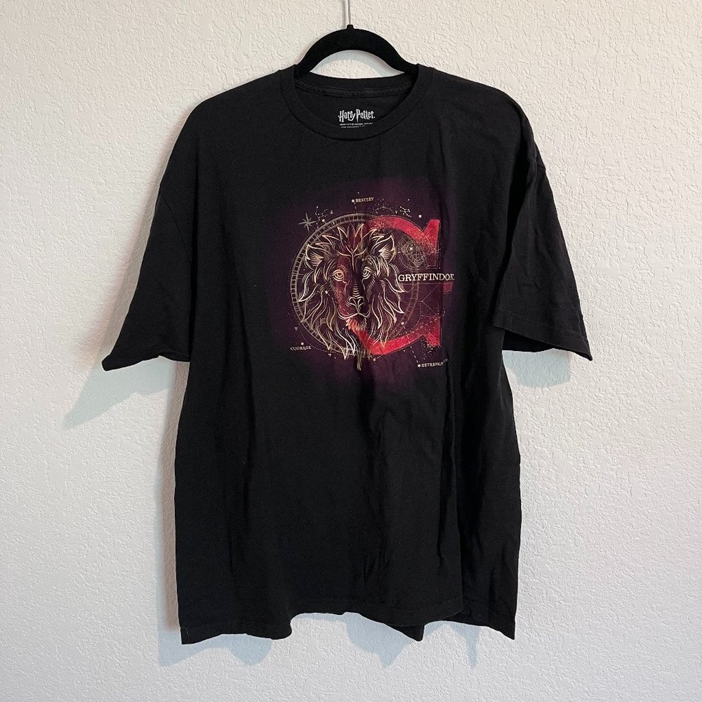 Harry Potter Gryffindor 2XL Shirt